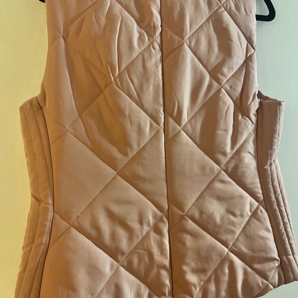 NWT Pink New York & Company Puffer Vest‎ - Picture 5 of 5